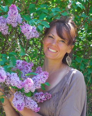 Leah in Lilacs